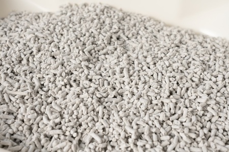 猫砂 紙製 7L×6袋入り 大容量 たっぷり しっかり固まる 消臭効果 茶葉配合 色が変わる 燃やせるゴミ 可燃ゴミ 後処理カンタン 軽い 軽量 ペット用品 猫 ネコ キャット ねこちゃん 日用品 日用雑貨 消耗品 備蓄 防災 静岡県 富士市 [sf002-542]