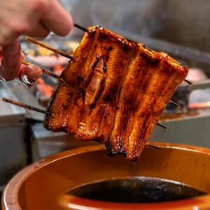 浜名湖・うなぎのたなかのふっくら柔らか♪国産うなぎカット蒲焼(中)7枚※合計595g程度_鰻 国産 ギフト_【配送不可地域：離島】【1607916】