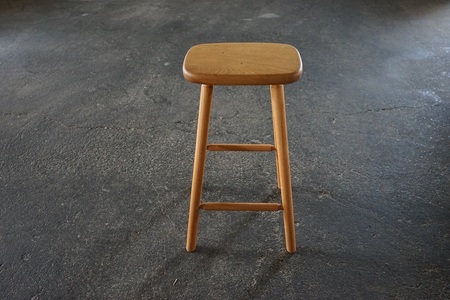 a88-002　キッチンスツール