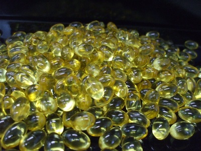 b440-003　【定期便4回分】深海鮫肝臓油　アクアマリン300mg×360粒（約3ヶ月分）4回定期便