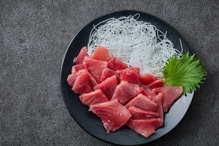 a14-110　天然 南まぐろ 切落し 1kg