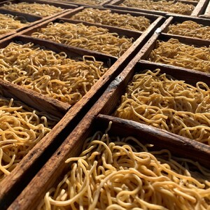 やきそばの素 食べ比べ ８個 麺 乾麺 ノンフライ 焼きそば