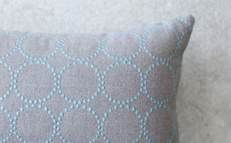 ミニクッション 長方形 タンバリン生地 グレーブルー ミニクッション