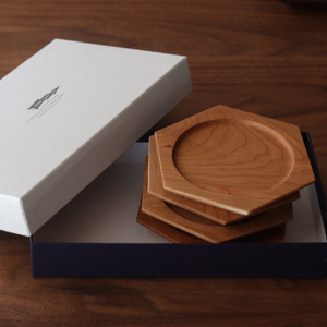 XWAG PRODUCTS 六角形コースター ウッドブラック　未使用 XWAG PRODUCTS 六角形コースター ウッドブラック 未使用