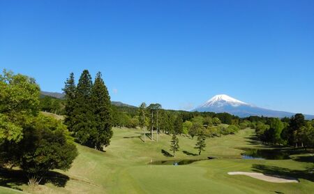ゴルフ 利用券 静岡 裾野カンツリー倶楽部 30,000円分 チケット 券 ギフト券 体験