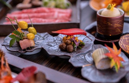 【〇久旅館】平日2名(1泊2食付)宿泊券 〇久スイート 30-003 静岡県 伊豆市 修善寺 温泉 クーポン 旅館