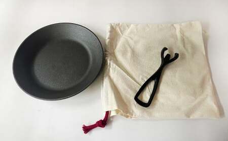 鍛造フライパン （ハンドル・ケース付き）【フライパン】｜ 調理器具 コンパクト アウトドア キャンプ 鉄 焚き火 直火 IH