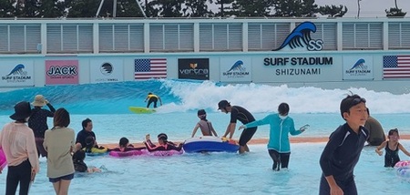 【 中級コース（ライトのみ）】 静波サーフスタジアムチケット サーフィン 