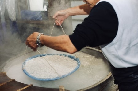 040-5 味が自慢の駿河湾産しらす屋のおすすめ 3回発送 | 静岡県牧之原