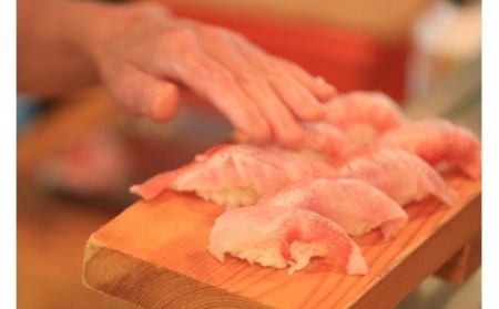 稲取温泉　魚八寿し　食事　補助券　4枚　B012／チケット　寿司　すし　静岡県　東伊豆町