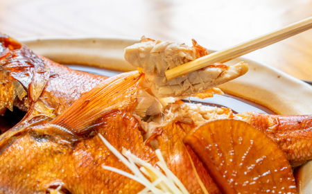 海産屋の「上金目鯛の煮付けセット」 上金目 金目鯛 きんめ 煮付け 煮つけ 350ｇ 以上 冷凍 西伊豆 伊豆 ギフト お歳暮 お中元