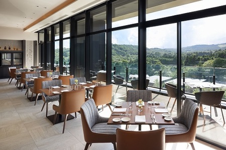 富士スピードウェイホテル ランチ券 2名様 選べる 1ドリンク付き トロフェオランチ ホテル ペア ランチ 食事券 スピードウェイ