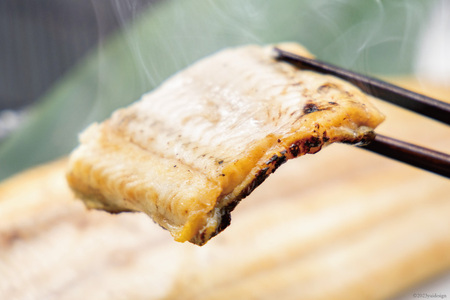 うなぎ 国産 静岡 定期便 蒲焼 2尾 & 白焼 2尾 3回 総計12尾 食べ比べセット [大井川うなぎ 静岡県 吉田町 22424563]