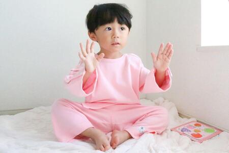 【日本製】点滴 X線検査対応 両肩スナップ・パジャマ(ピンク)サイズ100