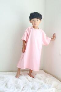 【日本製】点滴 X線検査対応 両肩スナップ・ねまき(ピンク)サイズ100