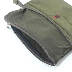 【カーキードラブ】アーミーダック ナイロンで作ったスマホショルダー