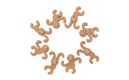 木のおもちゃ  ＭＯＣＣＯ ぶら下がりお猿だョ！全員集合 木製 知育  日本製 プレゼント お祝い 対象年齢3歳から