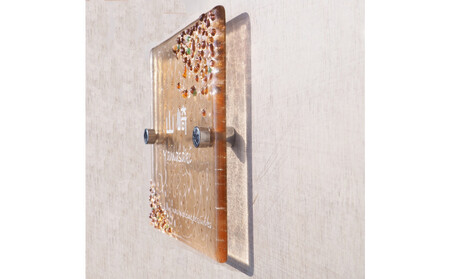 桜舞うガラス表札 