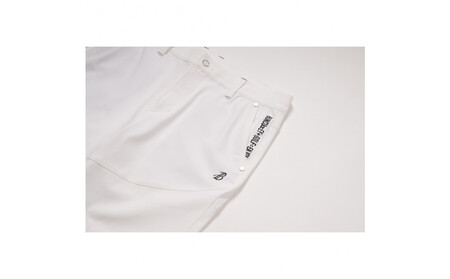 BUNCUREY　ゴルフウェア　ハーフパンツ（BM23SS-04-049）オフ／サイズ6