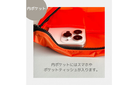 【オレンジ】雨の日にも！ポケット付き軽量ナイロンショルダーバッグ　サコッシュ　撥水ポシェット