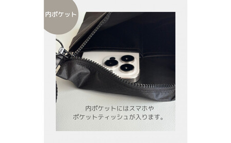 【黒】雨の日にも!ポケット付き軽量ナイロンショルダーバッグ サコッシュ 撥水ポシェット