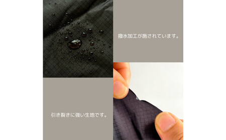 【黒】ナイロン化粧ポーチ　内ポケット付き