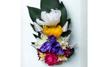 国家検定一級デザイナーのプリザーブドフラワー仏花1基 M