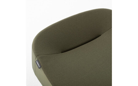 &MEDICAL KURASEAT W 【オリーブ】