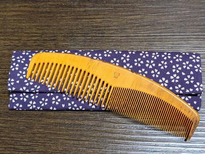 つげ櫛の櫛留商店　本つげ材振分櫛（袋付）