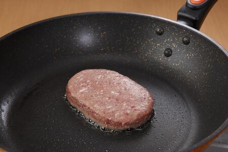 創業120余年　老舗精肉店　スギモト　国産　黒毛和牛入り生ハンバーグ（100g）×14枚