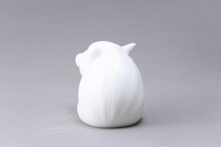 ノリタケの森オリジナル　干支ベビー イノシシ　M033　K079