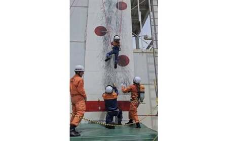 綱渡りに挑戦！はしご車に乗れる！ ｢ファイヤーレスキュー体験｣