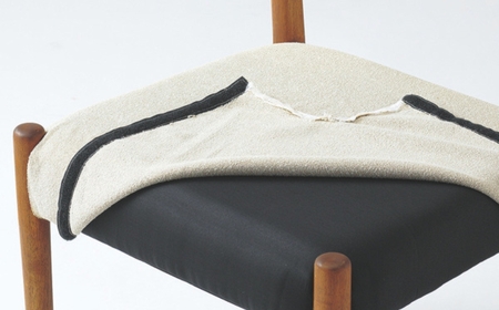 朝日木材 エッダ ダイニングチェア30101(2脚) レッド≪DC30101S-EL0E3×2≫家具 シンプル ダイニングチェア 椅子 リビングチェア 張地 座面 イス リビング 居間 ナチュラル カフェ おしゃれ お洒落 北欧 愛知県 豊橋市 朝日木材 エッダ ダイニングチェア30101(2脚) レッド≪DC30101S-EL0E3×2≫家具 シンプル ダイニングチェア 椅子 リビングチェア 張地 座面 イス リビング 居間 ナチュラル カフェ おしゃれ お洒落 北欧 愛知県 豊橋市