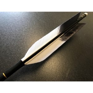 七面鳥アルミ矢「2015」　6本組(シャフト色:黒　矧ぎ糸:黒系)【1202258】