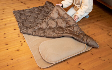 キャンピングカー専用寝具『hulu hulu』　人口羽毛綿Air Flake(R)使用　日本製/ 布団 グランピング キャンプ アウトドア キャンピングカー / 瀬戸市 / 株式会社レクビィ [BBBG001]