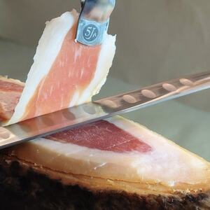 生ハム　モモ(パレタ)前脚　3.5kg以上　【原木】　ハモンテンパク　長期熟成　7ヵ月以上【配送不可地域：離島】【1712334】