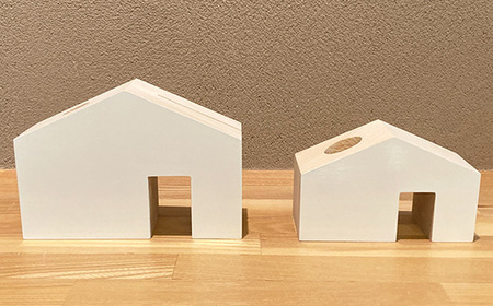 ヒノキ無垢材のおうち型のペン立て大・小2個セット ｜ インテリア 小物入れ 文房具 ペンスタンド 卓上 デスク収納 収納ボックス 印鑑立て メモ挿し オフィス 玄関 おしゃれ  かわいい デザイン 檜 素材