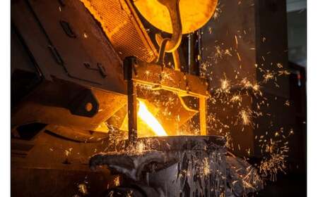 〈カンブリア宮殿で紹介されました！〉 「おもい」の体感基地 おもいのフライパンBASE　工場見学チケット 【2名様分】 職人技 ツアー 鋳物 無塗装 安全 安心 肉 お肉 体験 愛知 碧南 H051-239