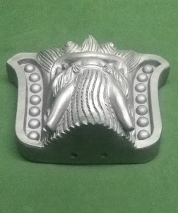 伝統工芸士の鬼師が作る守護鬼瓦シリーズ 疫病退散 守護鬼面 4寸(12cm) H064-022