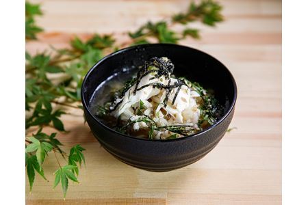 No.260 手包み鯛の塩釜1尾（天然鯛）CAS冷凍で新鮮！赤飯とハマグリ4人分つき