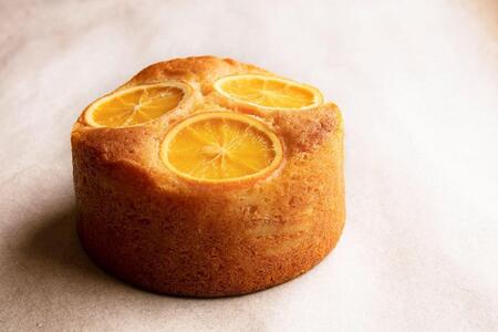 『ホテルトヨタキャッスル』オレンジケーキ