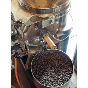 自家焙煎コーヒー豆(スペシャルティブレンド＆グアテマラ)とパティシエの焼き菓子 詰め合わせ【1570402】