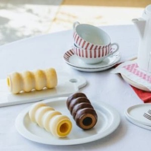 ユーハイム バウムクーヘンキュートジャパン3本セット(ホワイトチョコ&チョコレート&瀬戸内塩レモン)【1663866】