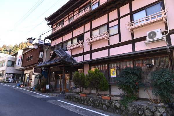 いさご屋旅館 身延山満喫 宿泊＆参拝プラン | 山梨県身延町 | ふるさと納税サイト「ふるなび」